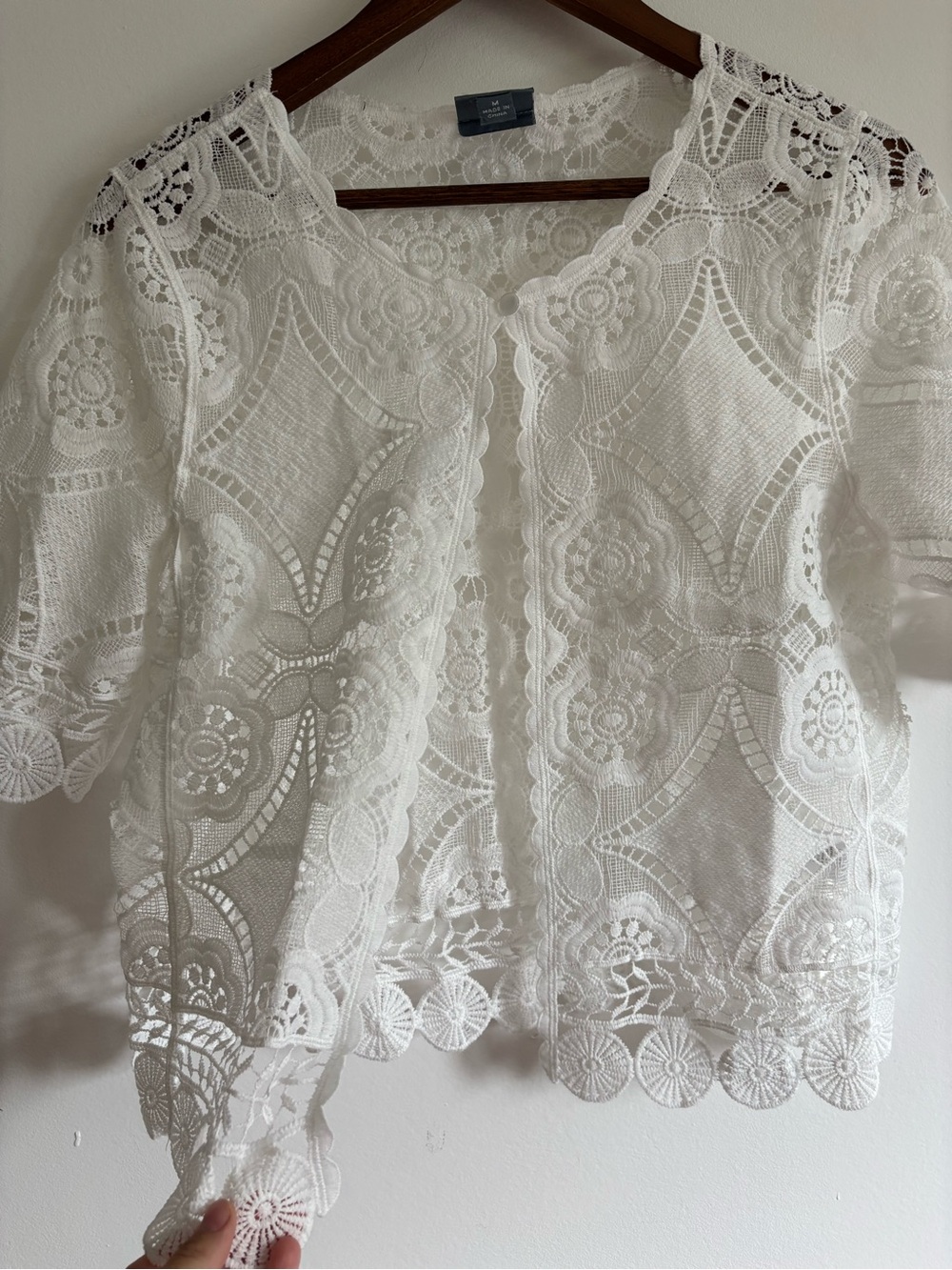 Rabbit Rabbit Rabbit White Lace Crochet Open-Front Blouse - Picture 4 of 7